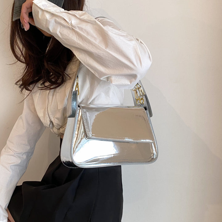 Femme Chic Metallic Skuldertaske Stilla