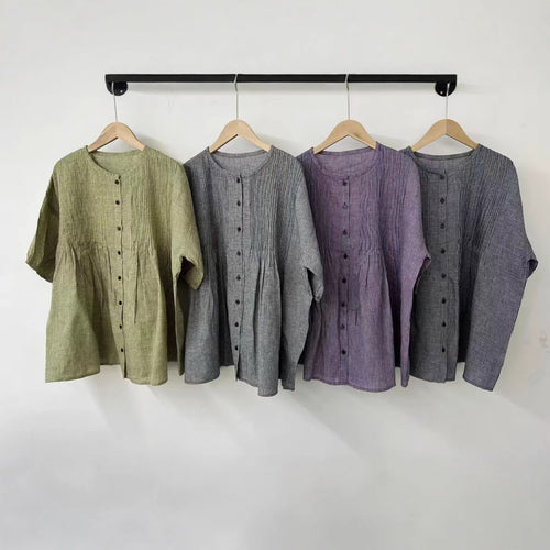 Femme Ternet Knap-Bluse Stilla