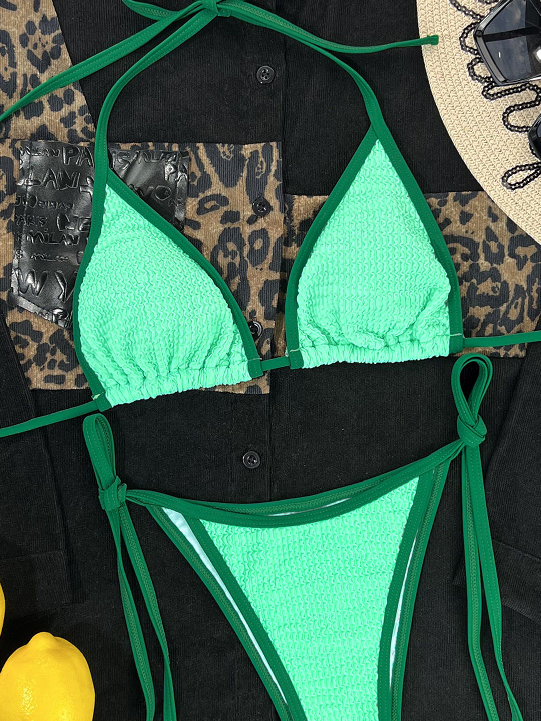 Dame Triangel-Bikini med struktureret overmateriale og justerbare stropper Stilla