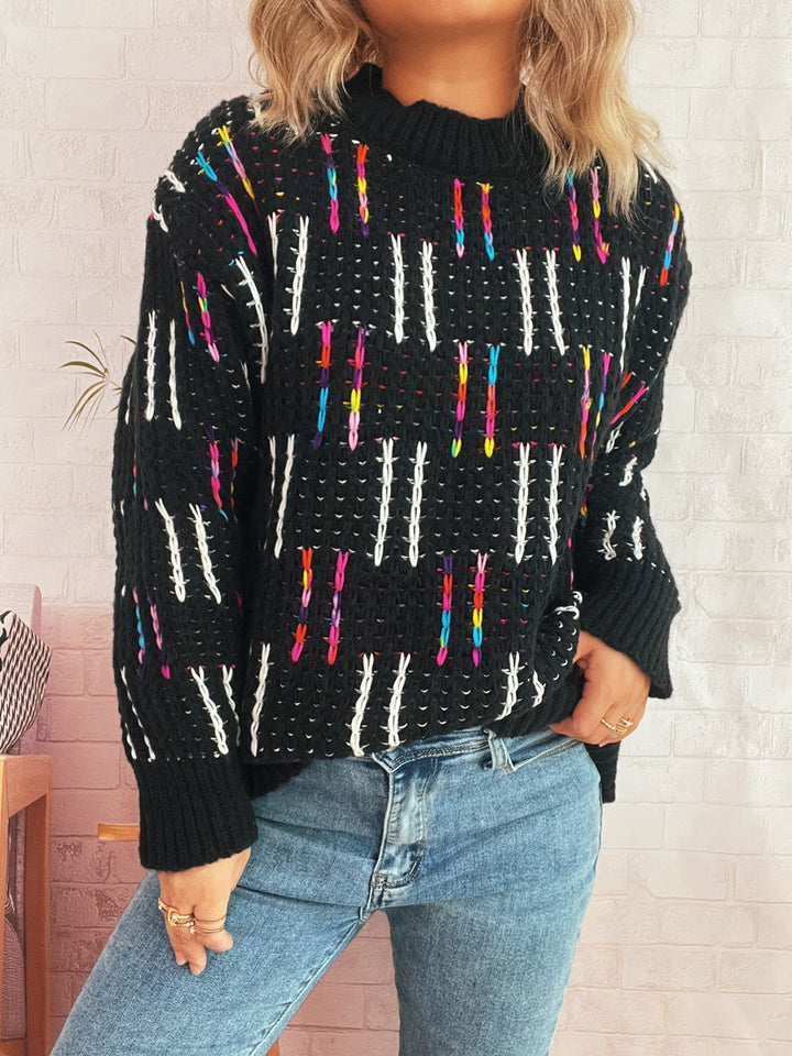 Kvinders afslappede strikkede sweater med farverige accenter Stilla