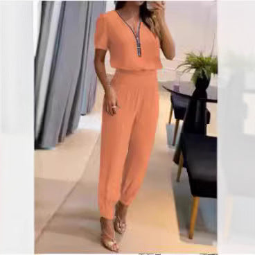 Dame Lækkert Jumpsuit med elegant V-udskæring og perfekt pasform Skovae