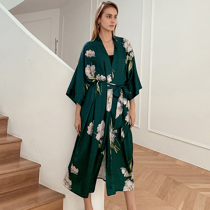 Dame Kimono-Robe med delikat blomsterdesign og flydende snit Stilla