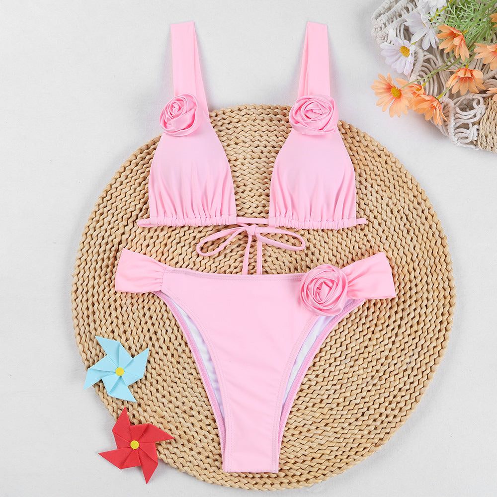 Dame Bikini-sæt med blomstret detalje og højt skåret trusse Stilla