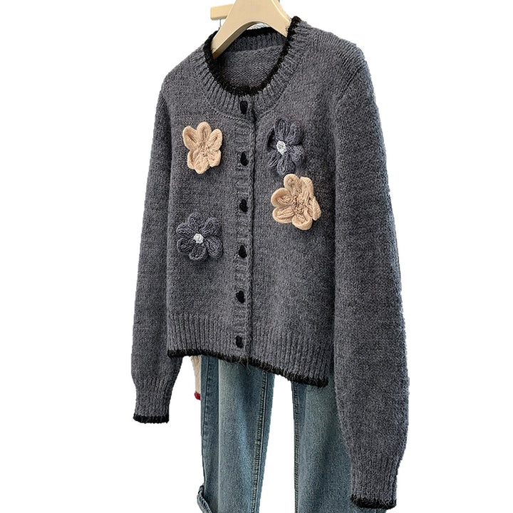 Dame Cozy Knit Cardigan med Blomster Applikationer Stilla