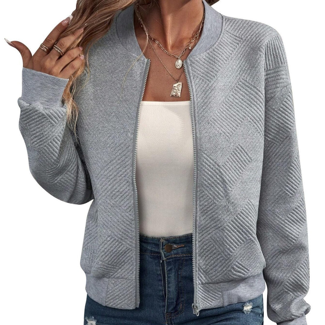 Dame elegant bomberjakke med struktureret design og fashionable accenter Stilla