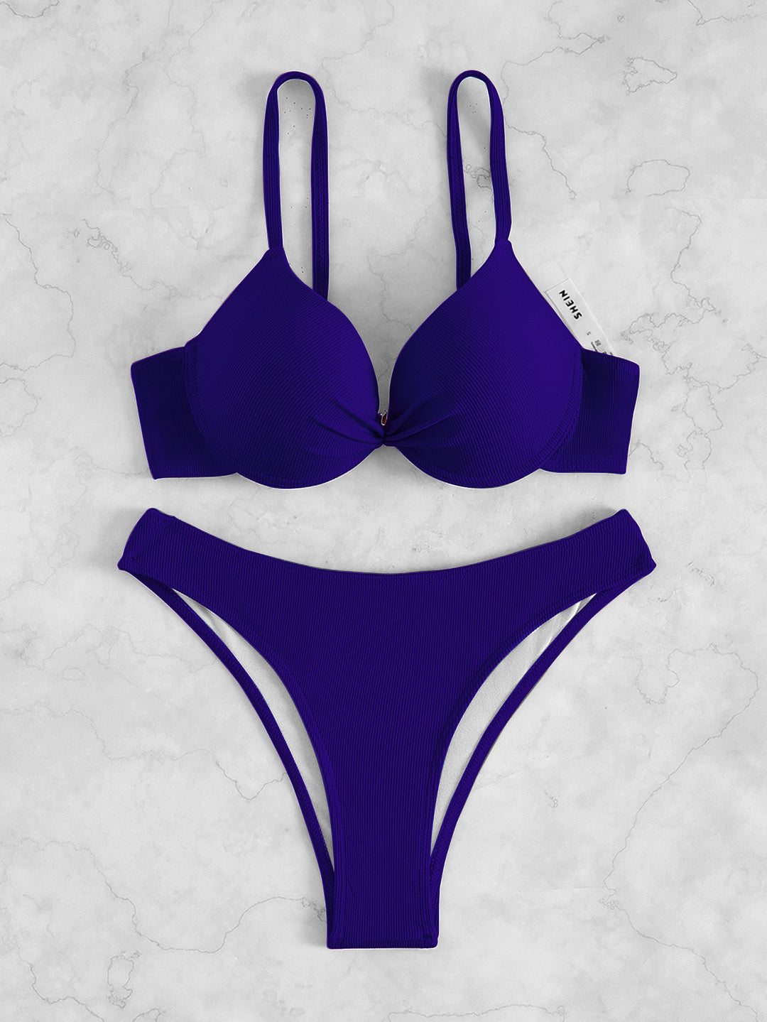 Dame Lettere Bikinitop med drejet forside Stilla