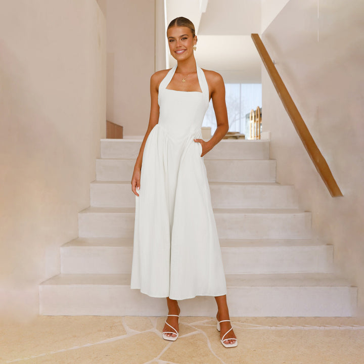 Dame maxikjole med off-shoulder silhuet og elegant taljering Skovae