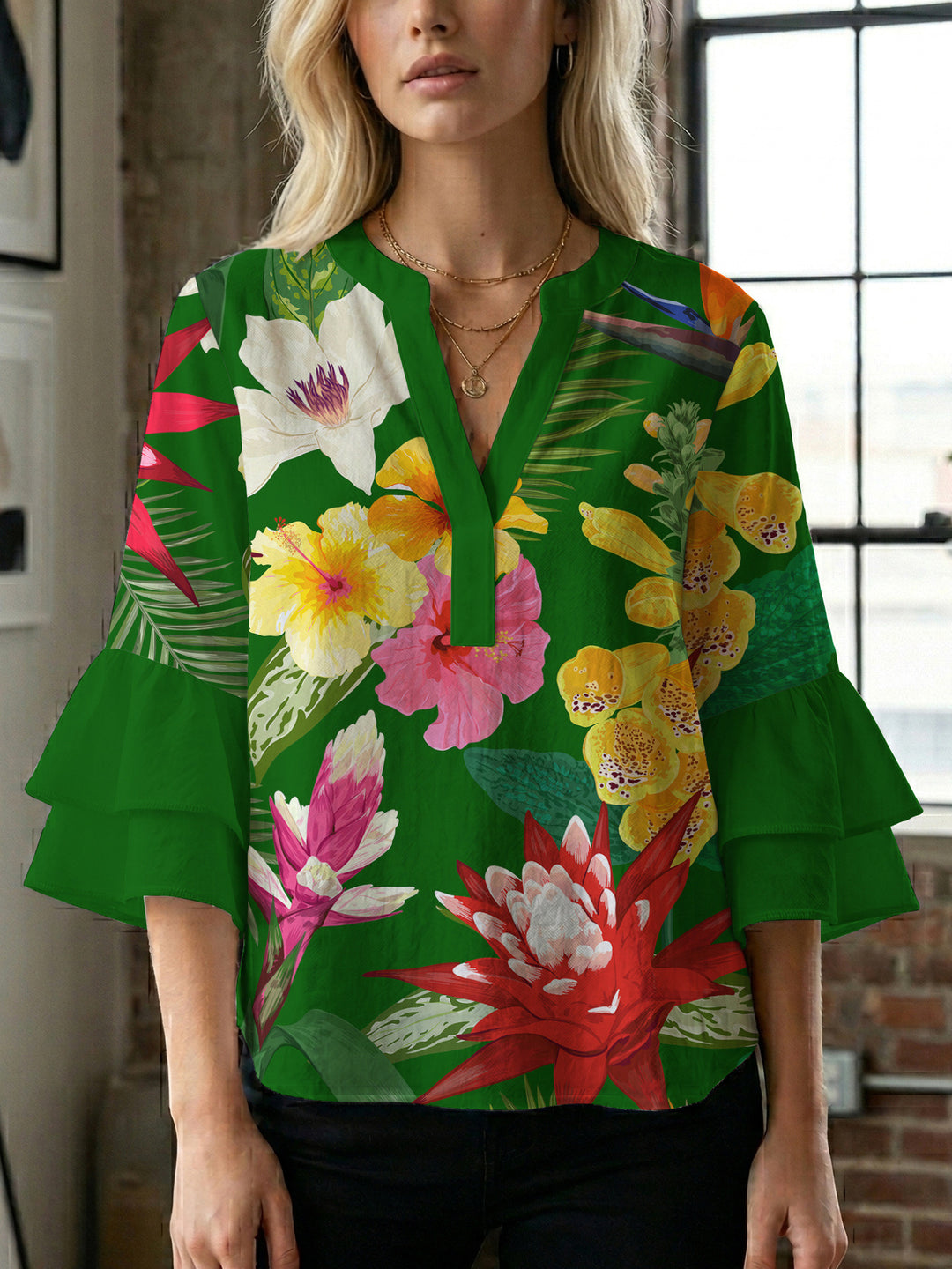 Dame bluse skjorte med voluminøse ærmer og blomstermønster Skovae