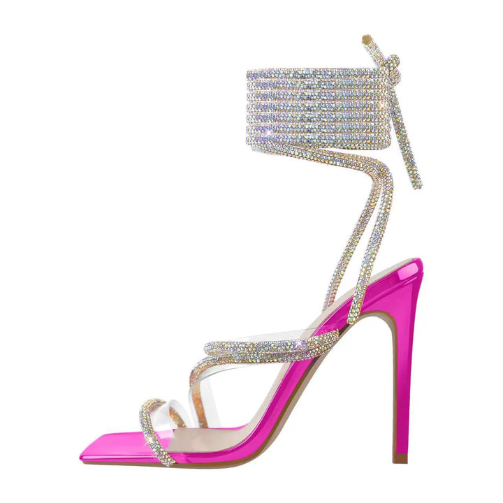 Femme High-Gloss Strappy Stiletto Sandaler med strass accenter Stilla