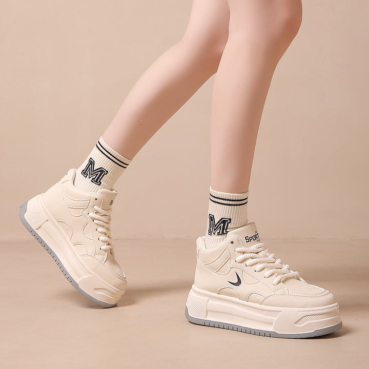 Dame Høje Sneakers med tyk sål og moderne design Stilla