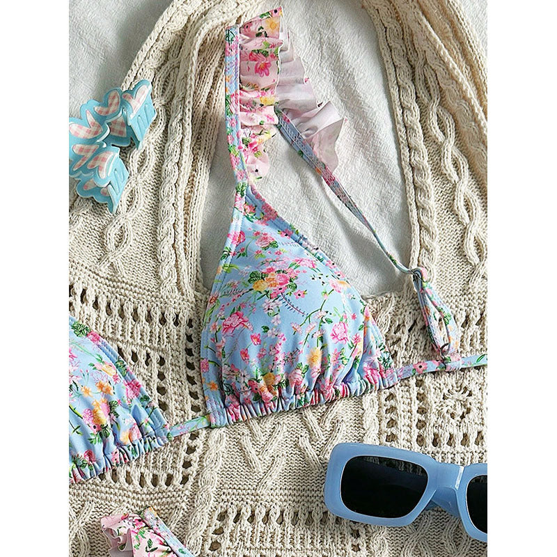 Dame Triangel-Bikini med blomstrede flæse detaljer Skovae