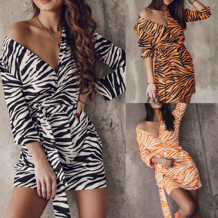 Dame Enkel Wickeldress med asymmetrisk snit og moderne dyreprint Stiila