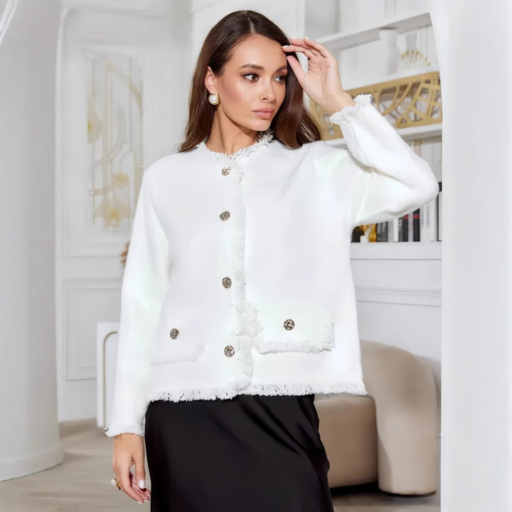 Dame mode Boucle-jakke med elegante knapdetaljer og frynset kant Stilla