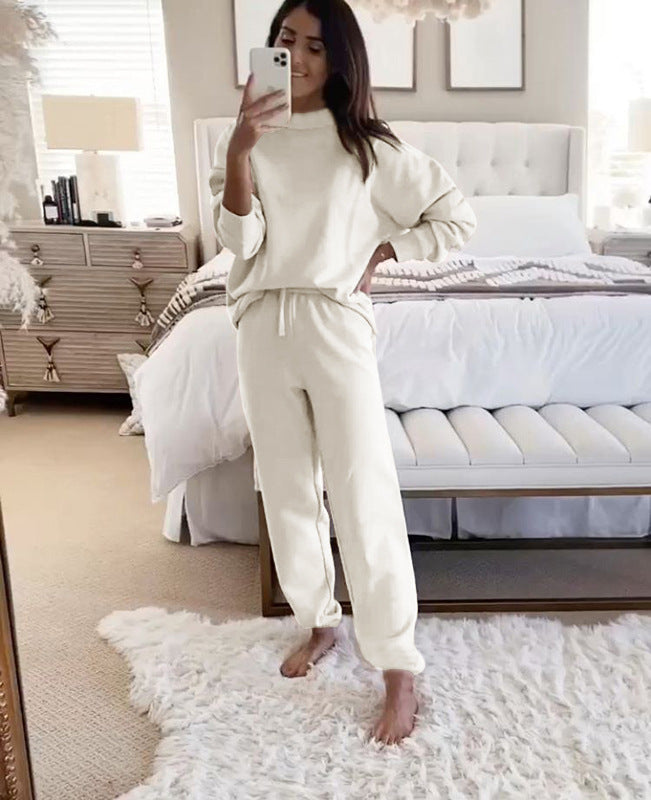 Damer afslappet Sofa-outfit med oversized sweater og behagelige joggingbukser Stilla