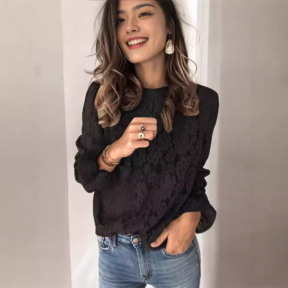 Dame spids top med elegant blomsterdesign og lange ærmer Stilla