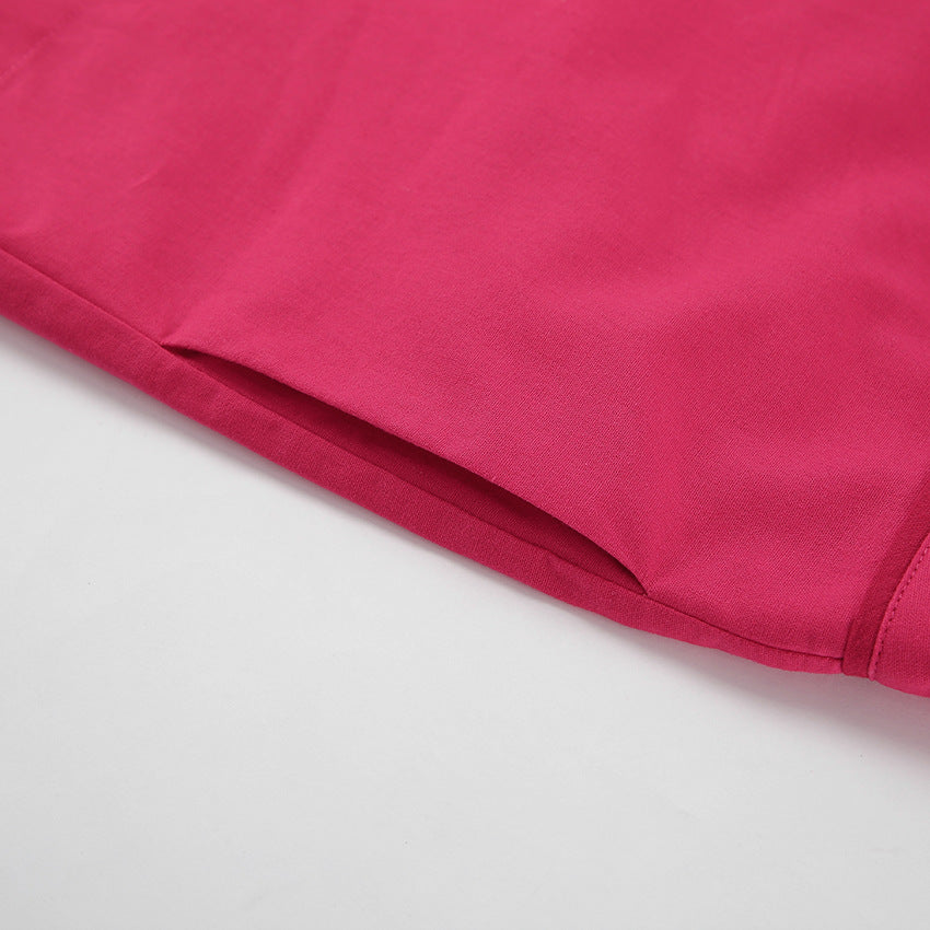 Dame sæt af elegant bluse med flydende ærmer og figursyet shorts Stilla