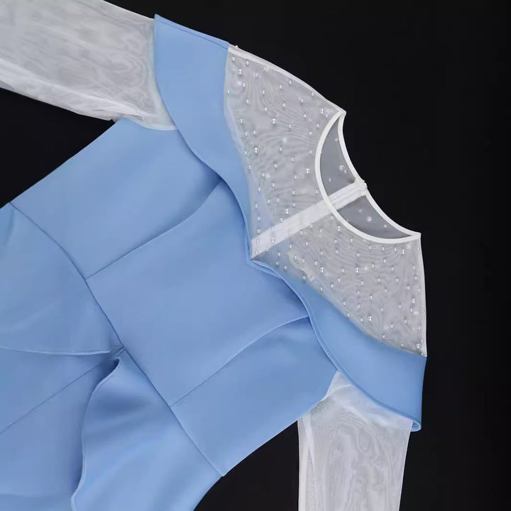 Dame elegant Midi-kjole med off-shoulder design og flæsedetalje Skovae