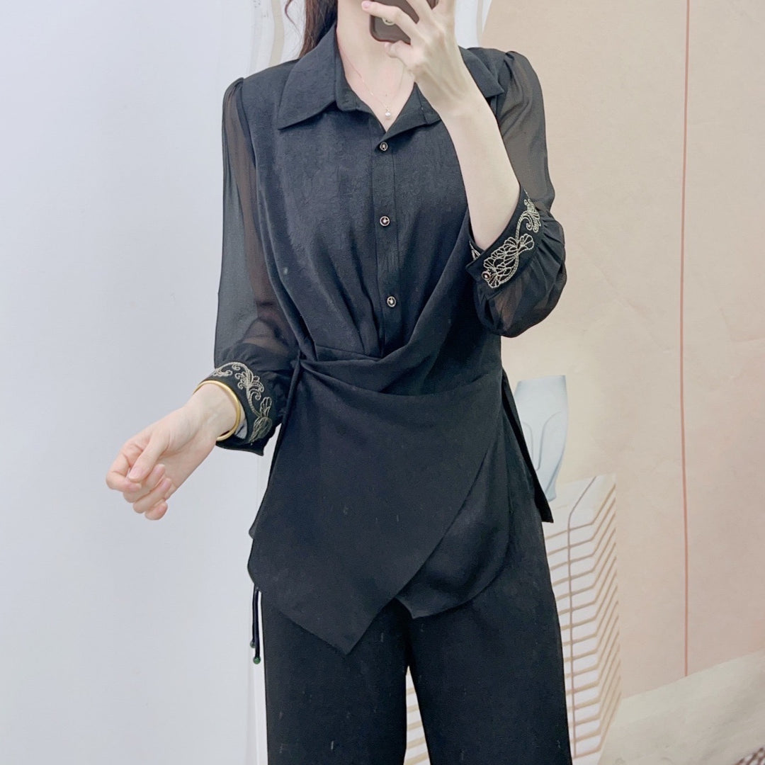 Dame Elegant og behagelig bluse med vide bukser Stilla