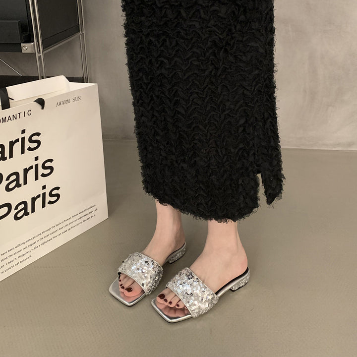 Femme Sparkling Slide Heels med Chunky Glitter Remme Stilla