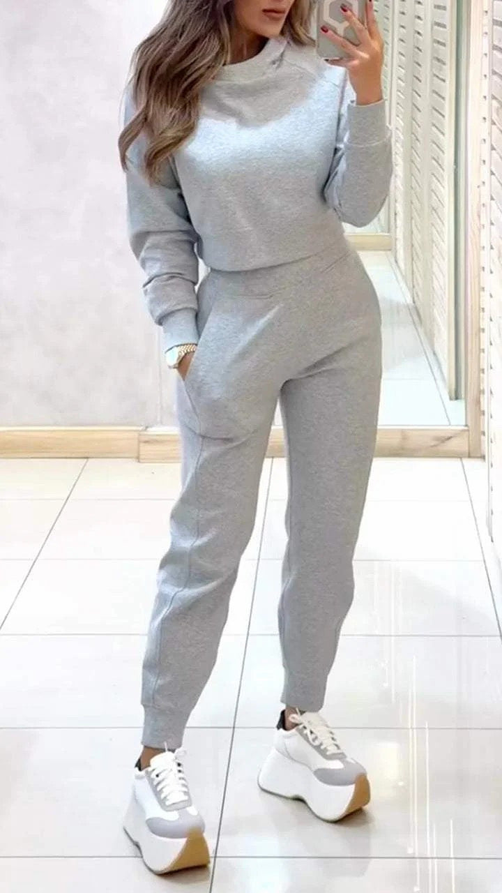 Dame afslappet sweatshirt-sæt med høj krave og elastiske manchetter Stilla