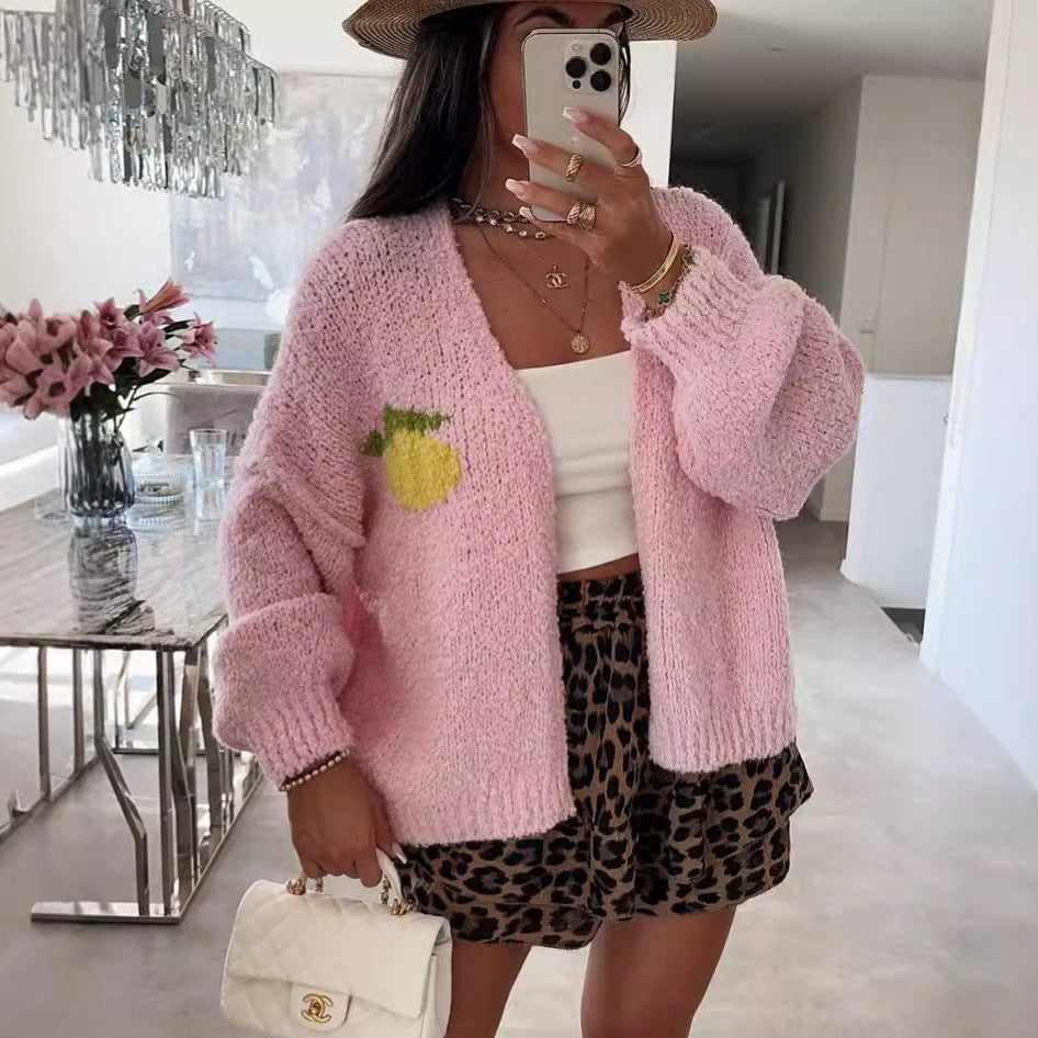 Kvinders afslappede cardigan med muntert frugtdesign og oversized pasform Stilla