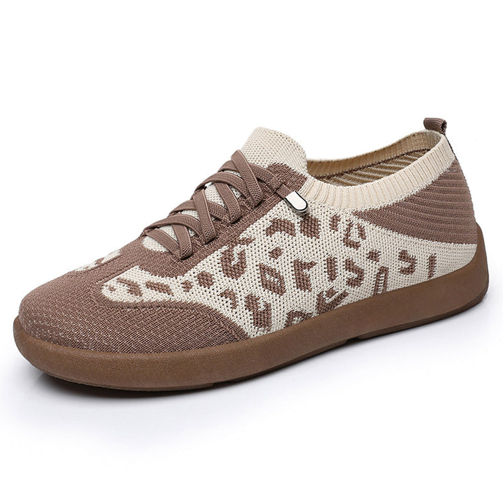 Dame Let og åndbar striksneakers med moderigtige motiver Stilla