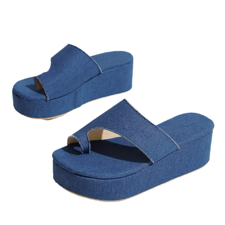 Dame Wedge-Pantoletten med moderigtig Denim-overdel og skridsikker sål Stilla