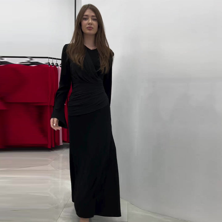 Dame elegant omslagsskjorte med asymmetrisk flæser og figursyet silhuet Stilla