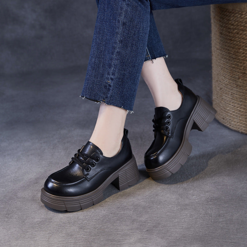 Dame Chunky Platform Oxfords med elegant silhuet Stilla