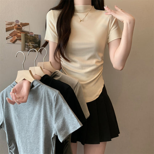 Femme Kortærmet Mock-Neck T-shirt med rynkede detaljer Stilla
