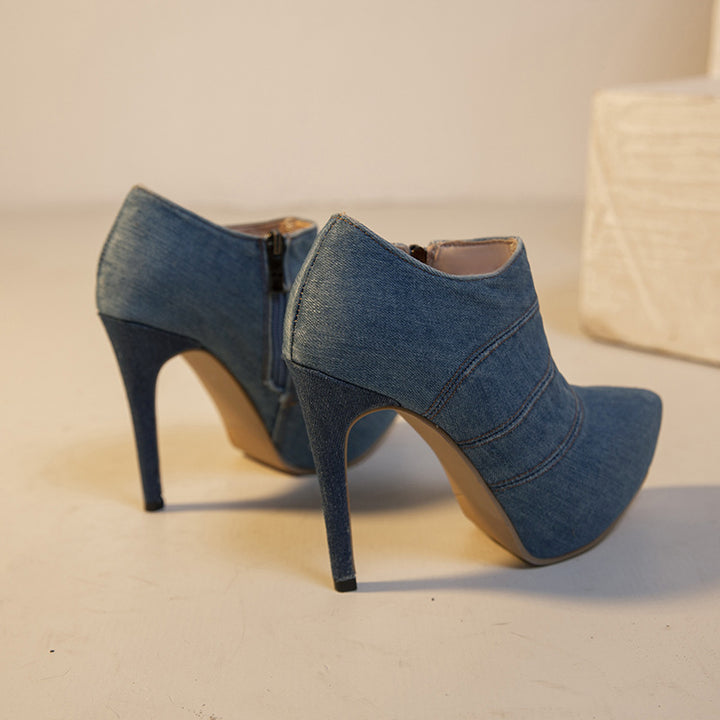 Dame højhælede støvler med moderigtig jeans-overdel og elegant lynlås Stilla