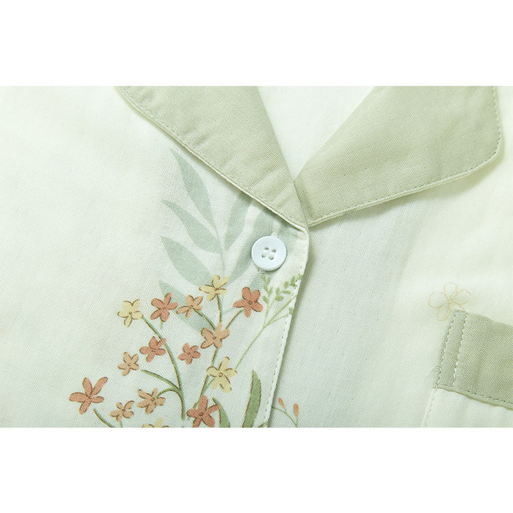 Dame Kortærmet Pyjama-Sæt med blomsterprint og elegant Knopliste Stilla