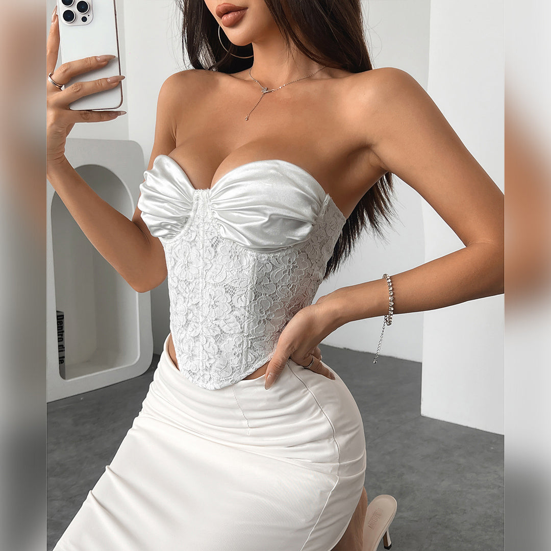 Dame Korset-Top med elegant satin-overflade og blondereinsats Stilla