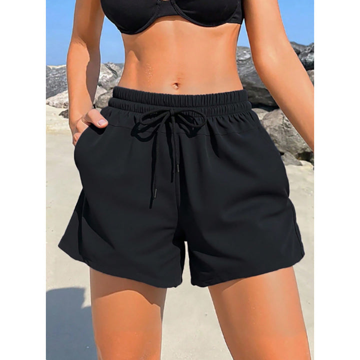 Dame badshorts med justerbar talje og praktiske lommer Skovae