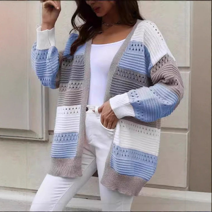Kvinders stor strikket cardigan med unikt blonder mønster og farveblok design Stilla