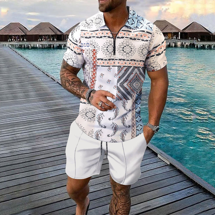 Herrer casual strandoutfit med unikt grafisk mønster og korte shorts Stilla
