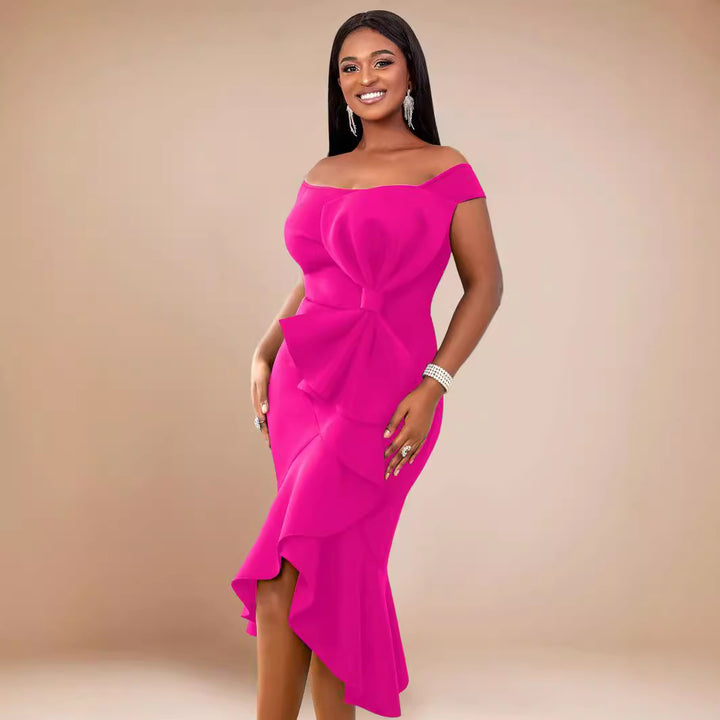 Dame Elegant omslagkjole med volan og off-shoulder design Skovae