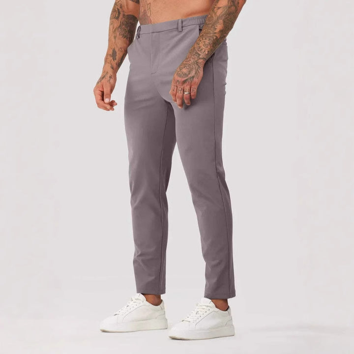 Herre Slim-Fit Chino bukser med elastisk talje og dekorative detaljer Stilla