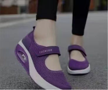 Dame Sportliche Slip-On Sneakers med justerbar velcro-lukning og åndbart mesh-overmateriale Stilla