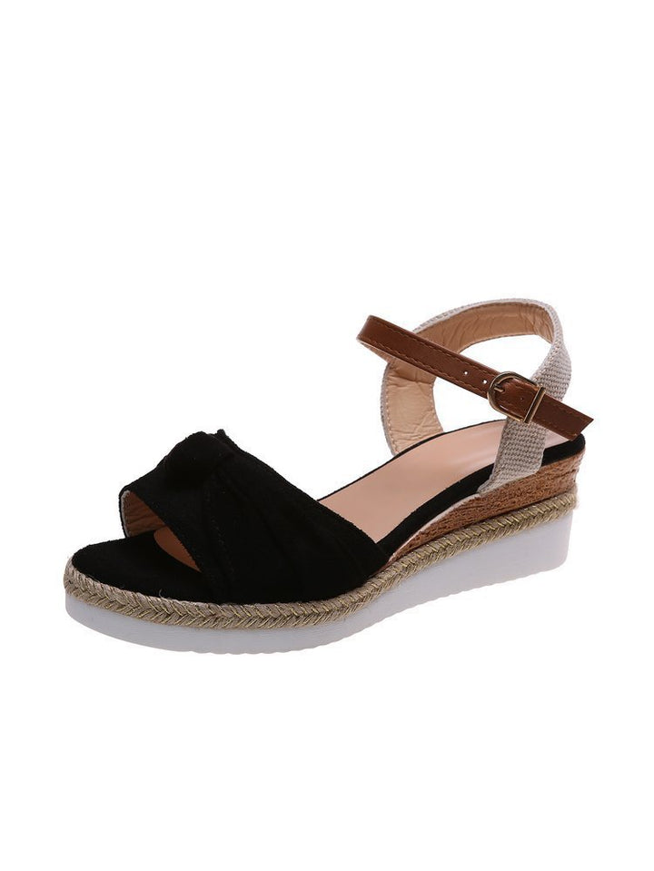 Damer wedge-sandaler med justerbar rem og elastisk indlæg Stilla