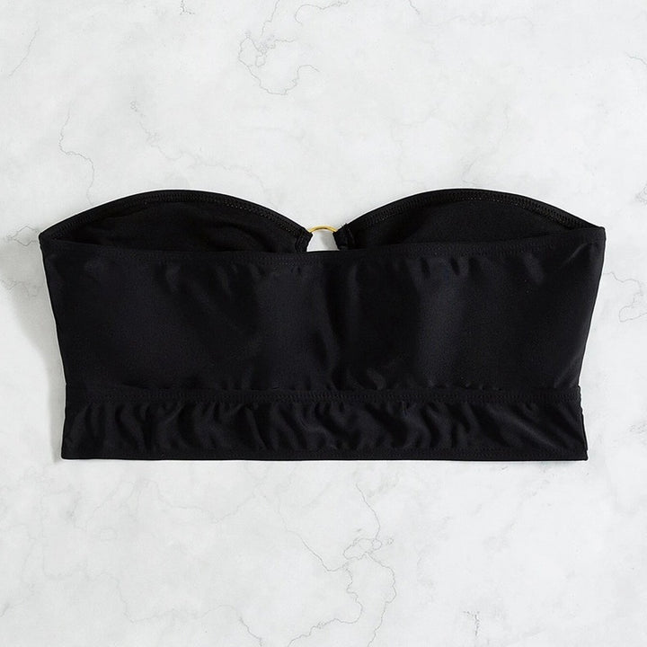 Dame bandeau bikini top med elegant rynkning og gyldne detaljer Stilla