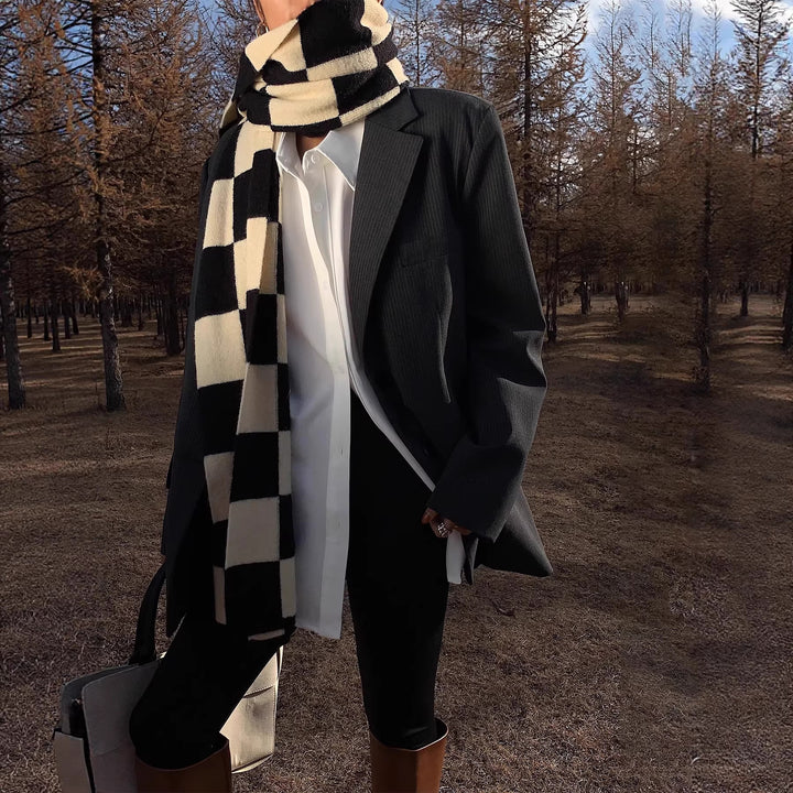 Dame Mode skjorte med oversized pasform og elegante manchetter Skovae