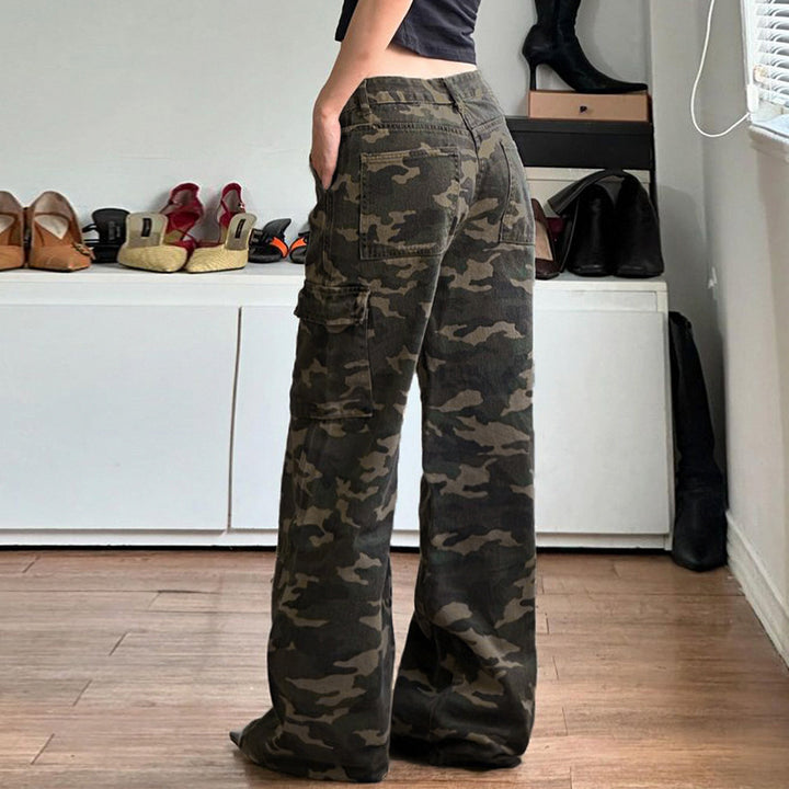 Damen Cargo-Hose im lässigen Camouflage-Stil mit praktischem Schnitt Skovae