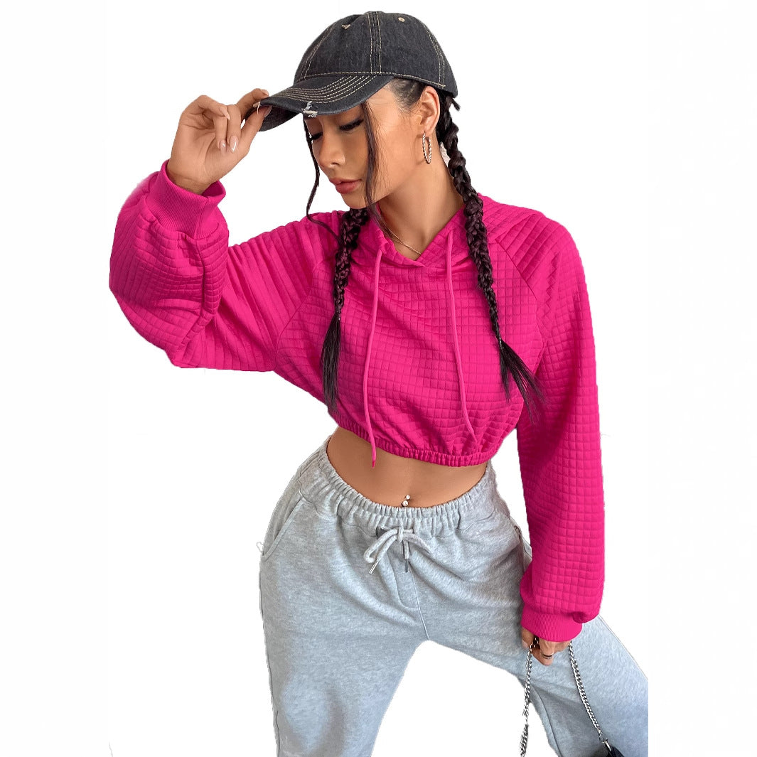 Dame cropped hoodie med tekstureret design Stilla