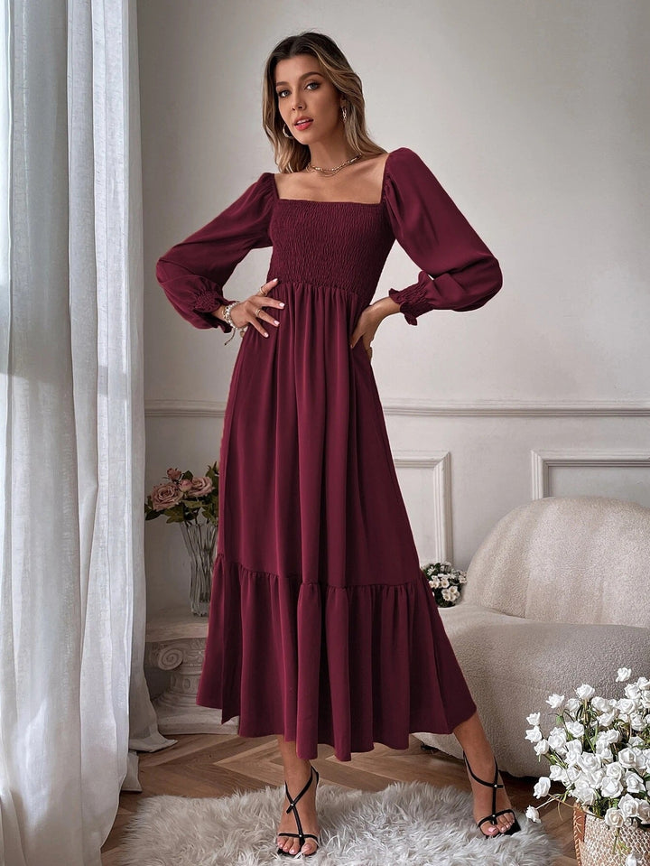 Stilla | Ruffles taske Slim Fit Elegant pendlerkjole