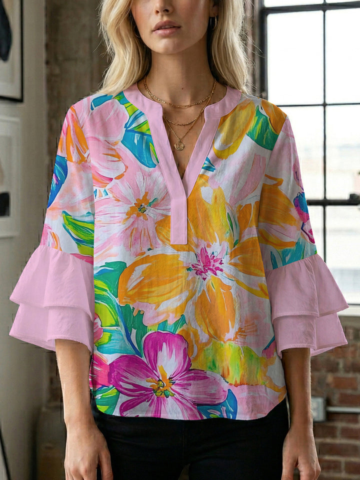 Damebluse med voluminøse flæseærmer og blomstermønster Skovae