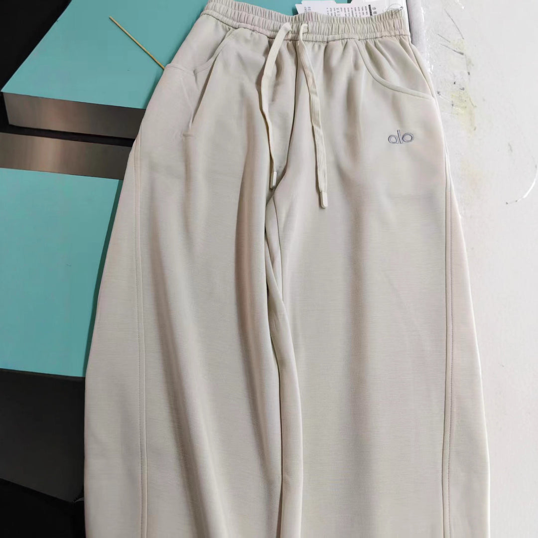 Kvindernes elegante fritidsbukser med sidelommer og elastisk talje Skovae