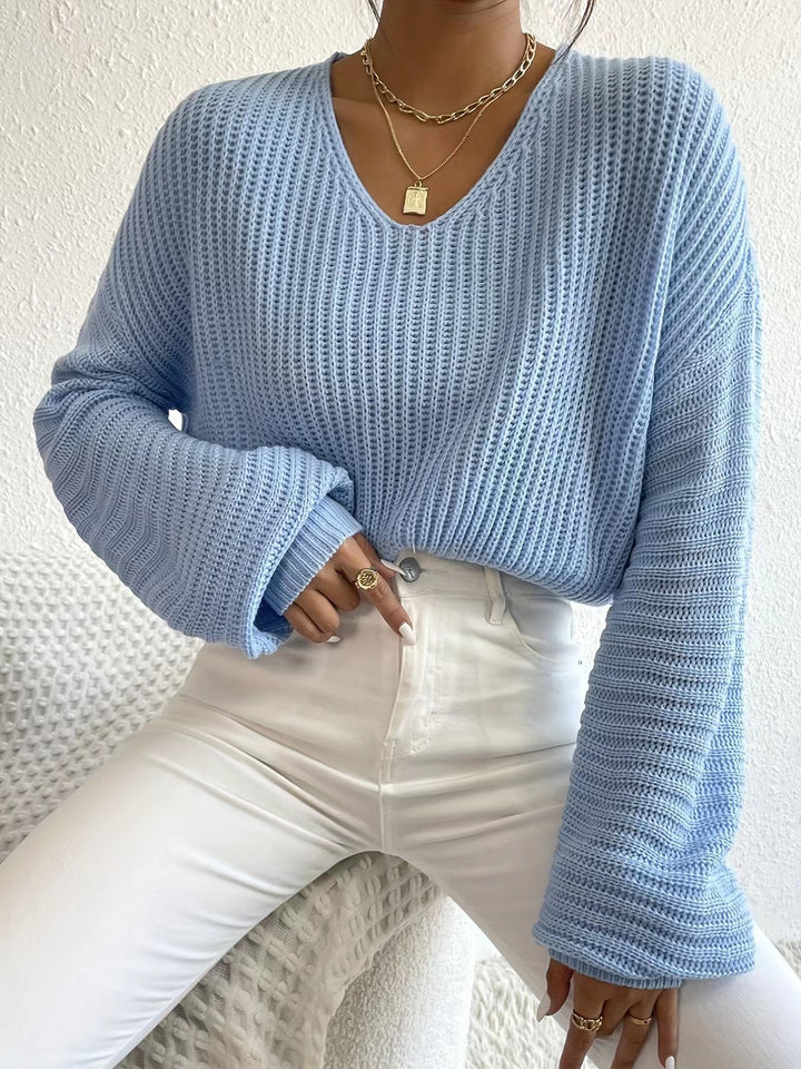 Dame afslappet sweater med bred V-hals og lange ærmer Stilla