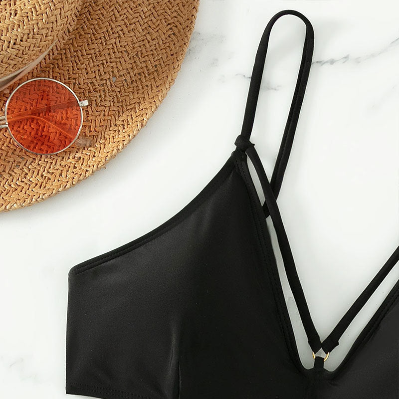 Dame Triangel-Bikini med raffineret stropdesign Skovae