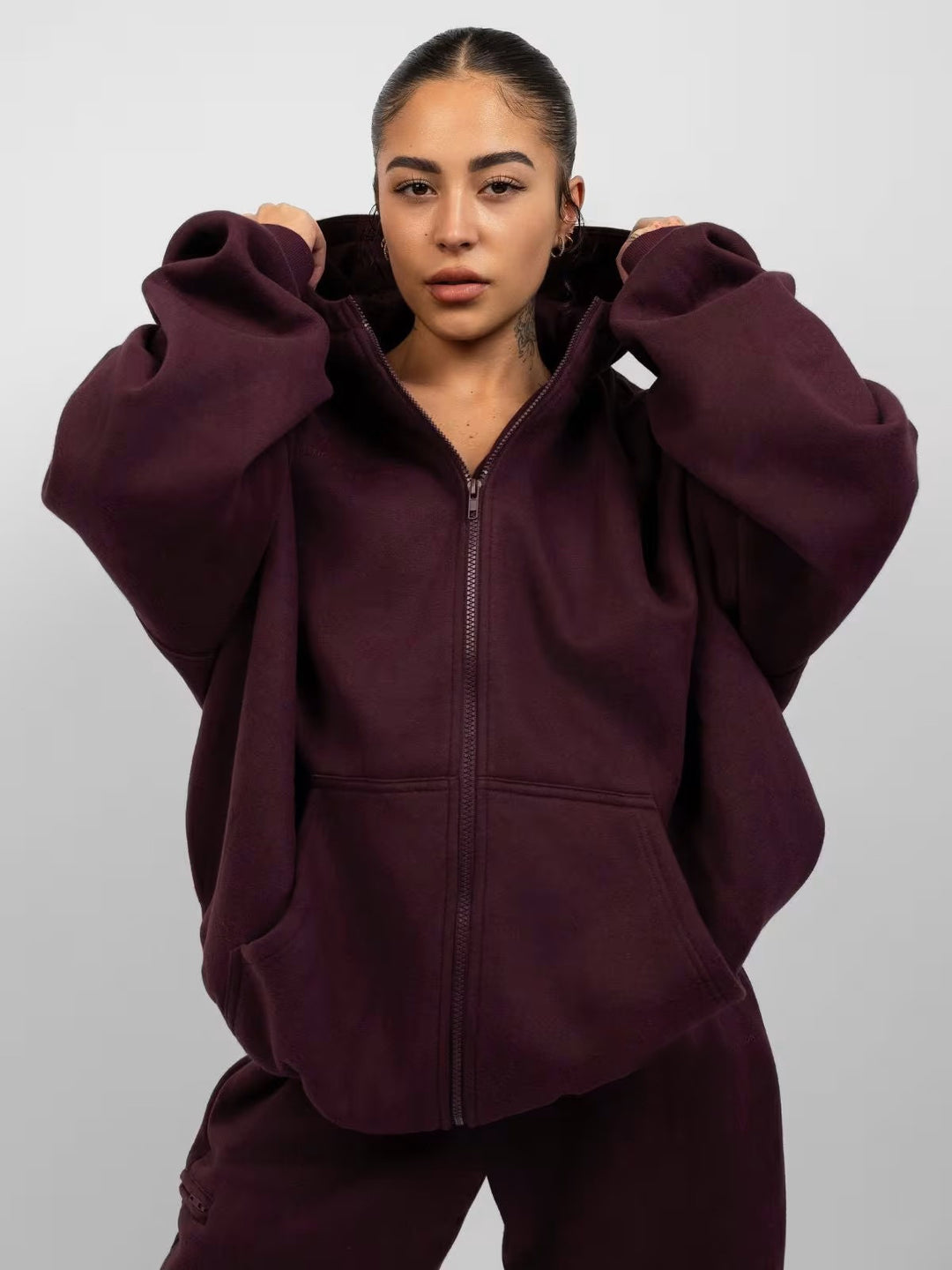 Kvinder behagelig hoodie og brede joggingbukser med praktiske lommer Skovae